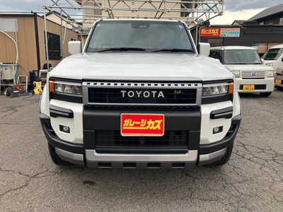 2025 Toyota LAND CRUISER 250 photo 2