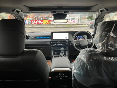 صورة مصغرة 33 لـ 2025 Toyota LAND CRUISER 250