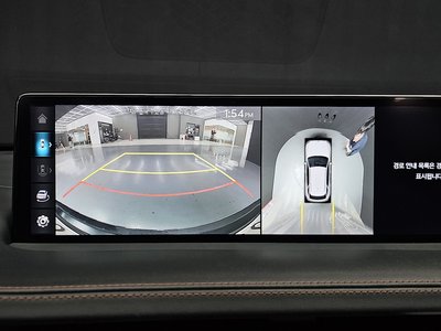 2023 Genesis GV70 — миниатюра 21