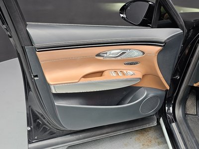 2023 Genesis GV70 — миниатюра 14