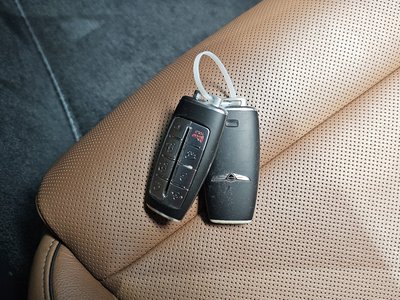 2023 Genesis GV70 — миниатюра 30