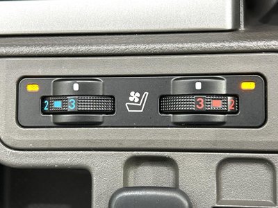 TOYOTA LAND CRUISER PRADO - 7