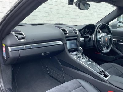 2015 Porsche CAYMAN thumbnail 29