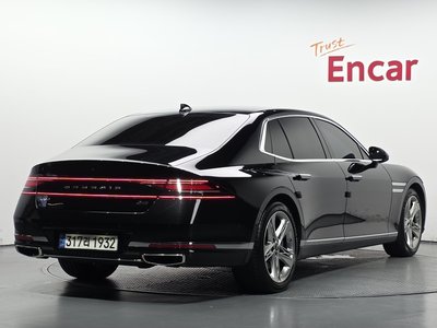صورة 4 لـ 2022 Genesis G90 (RS4)