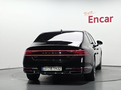 صورة 3 لـ 2022 Genesis G90 (RS4)