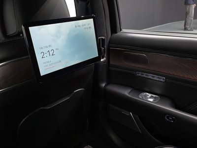 صورة مصغرة 28 لـ 2022 Genesis G90 (RS4)