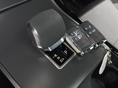 صورة مصغرة 13 لـ 2024 LAND Rover RANGE ROVER VELAR