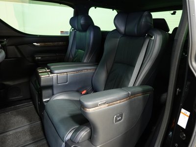 2022 Toyota ALPHARD photo 7
