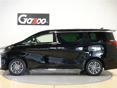 2022 Toyota ALPHARD photo 3