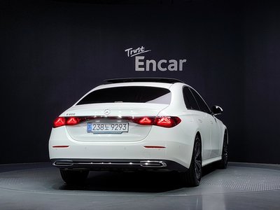 2025 Mercedes-BENZ E-CLASS — фото 4
