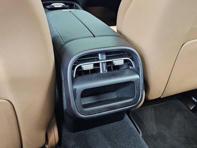 2025 Mercedes-BENZ E-CLASS — миниатюра 30