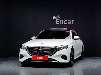 2025 Mercedes-BENZ E-CLASS — фото 2