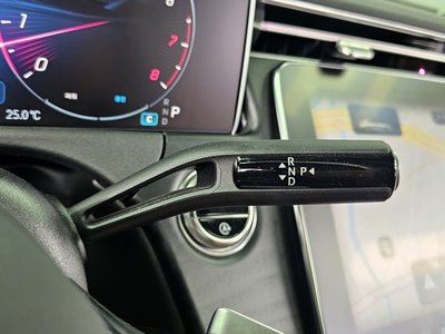 2025 Mercedes-BENZ E-CLASS — миниатюра 12