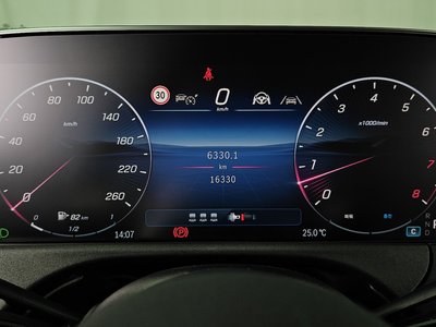 2025 Mercedes-BENZ E-CLASS — миниатюра 11