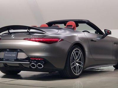 MERCEDES-BENZ SL-CLASS AMG - 10