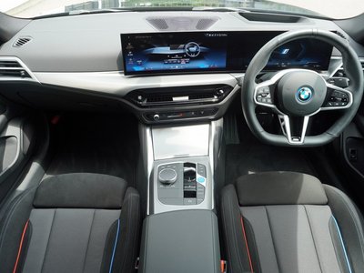 صورة 8 لـ 2025 BMW I4