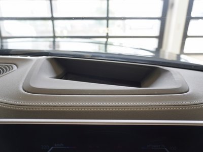 2025 BMW I4 thumbnail 14