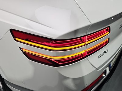 GENESIS GV80 - 10