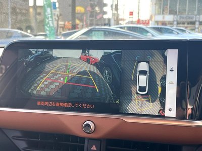 TOYOTA CROWN CROSSOVER - 4