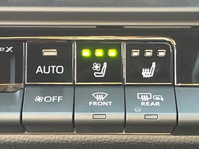 TOYOTA CROWN CROSSOVER - 7