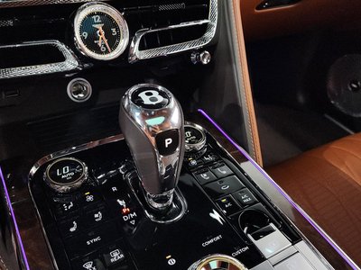 BENTLEY FLYING SPUR - 9