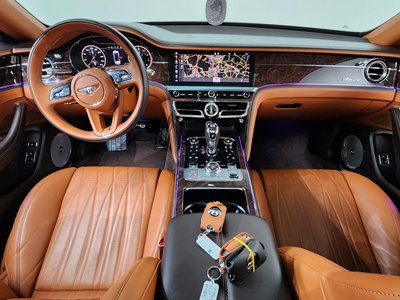 BENTLEY FLYING SPUR - 5