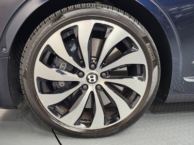 BENTLEY FLYING SPUR - 6