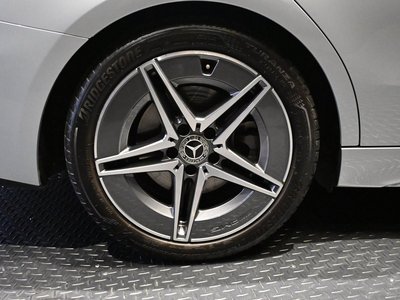 MERCEDES-BENZ C-CLASS - 10