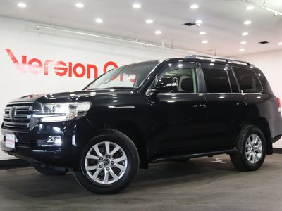 صورة 7 لـ 2017 Toyota LAND CRUISER 200