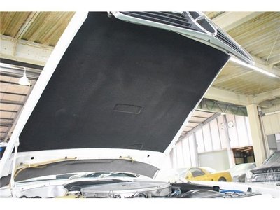 MERCEDES-BENZ SL - 9