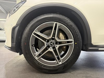 MERCEDES-BENZ GLC - 10