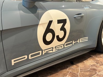 PORSCHE 911 - 4