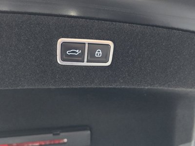 صورة مصغرة 37 لـ 2022 Genesis G90 (RS4)