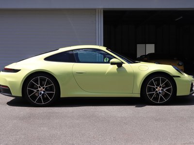 PORSCHE 911 - 4