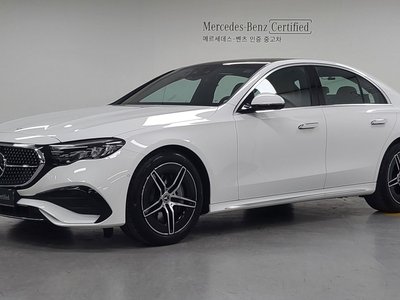 MERCEDES-BENZ E-CLASS - 1