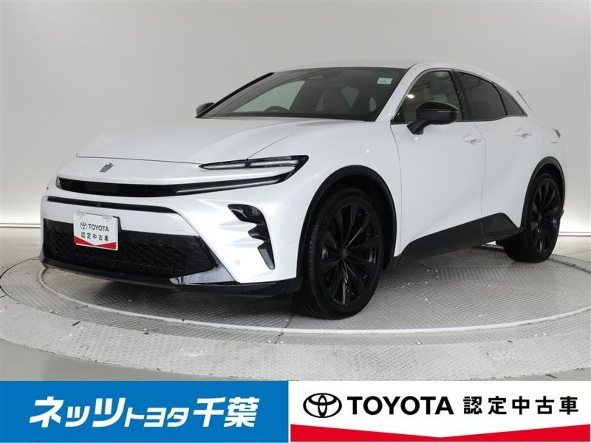 TOYOTA CROWN SPORT - View 1