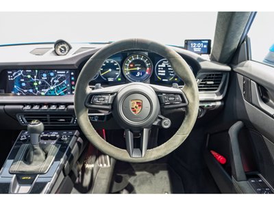 PORSCHE 911 - 5