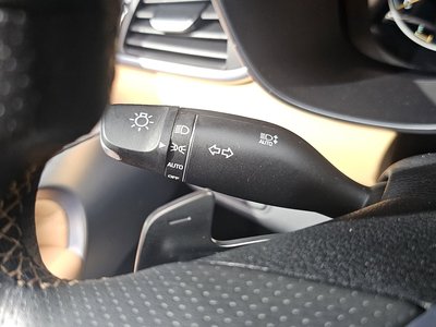 2022 Genesis THE NEW G70 — миниатюра 30