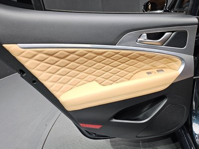 2022 Genesis THE NEW G70 — миниатюра 15