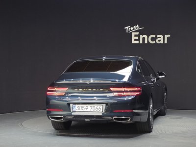 GENESIS G80 (RG3) - 4