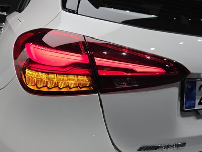 صورة 10 لـ 2025 Mercedes-BENZ A-CLASS