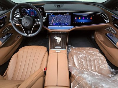 MERCEDES-BENZ E-CLASS - 5