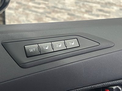 2022 Toyota ALPHARD thumbnail 31