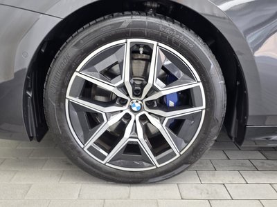 2026 BMW 5 SERIES photo 6