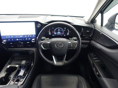 LEXUS NX - 6