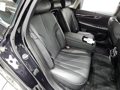 2022 Genesis G80 (RG3) — миниатюра 17