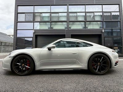PORSCHE 911 - 5