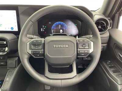 TOYOTA LAND CRUISER 250 - 9