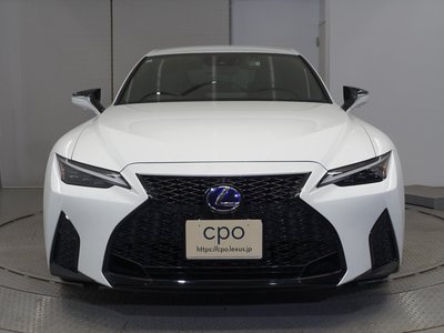 LEXUS IS - 5