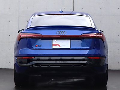 صورة مصغرة 32 لـ 2023 AUDI Q8 SPORTBACK E-TRON